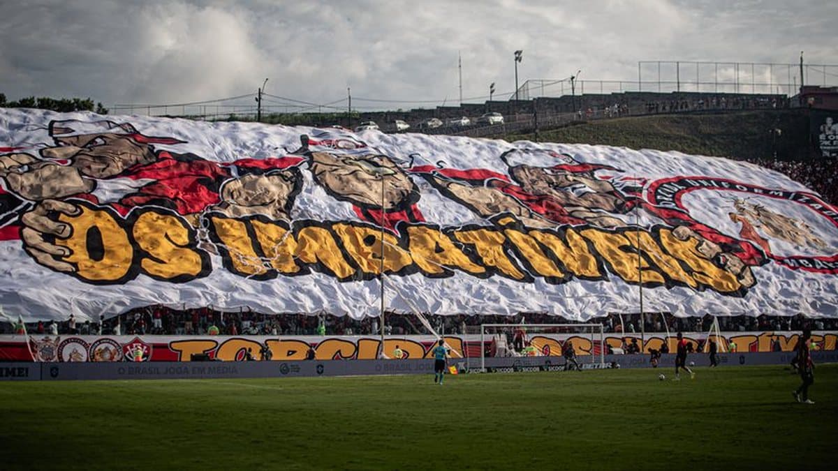 Torcida do Vitória Expulsa Membro Preso com Granada e Drogas antes de Clássico