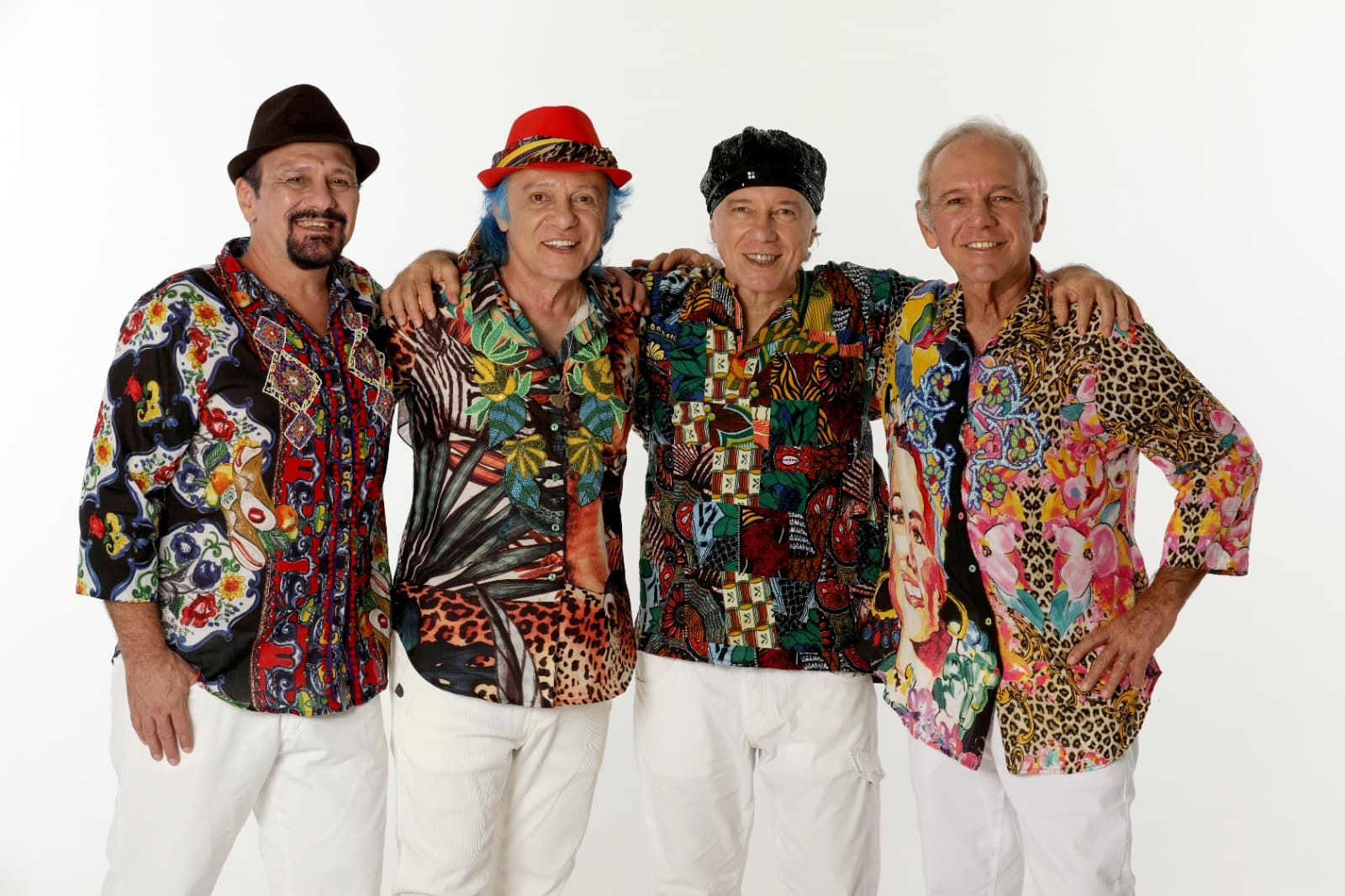 Irmãos Macedo fazem ensaio beneficente por Aroldo em Salvador