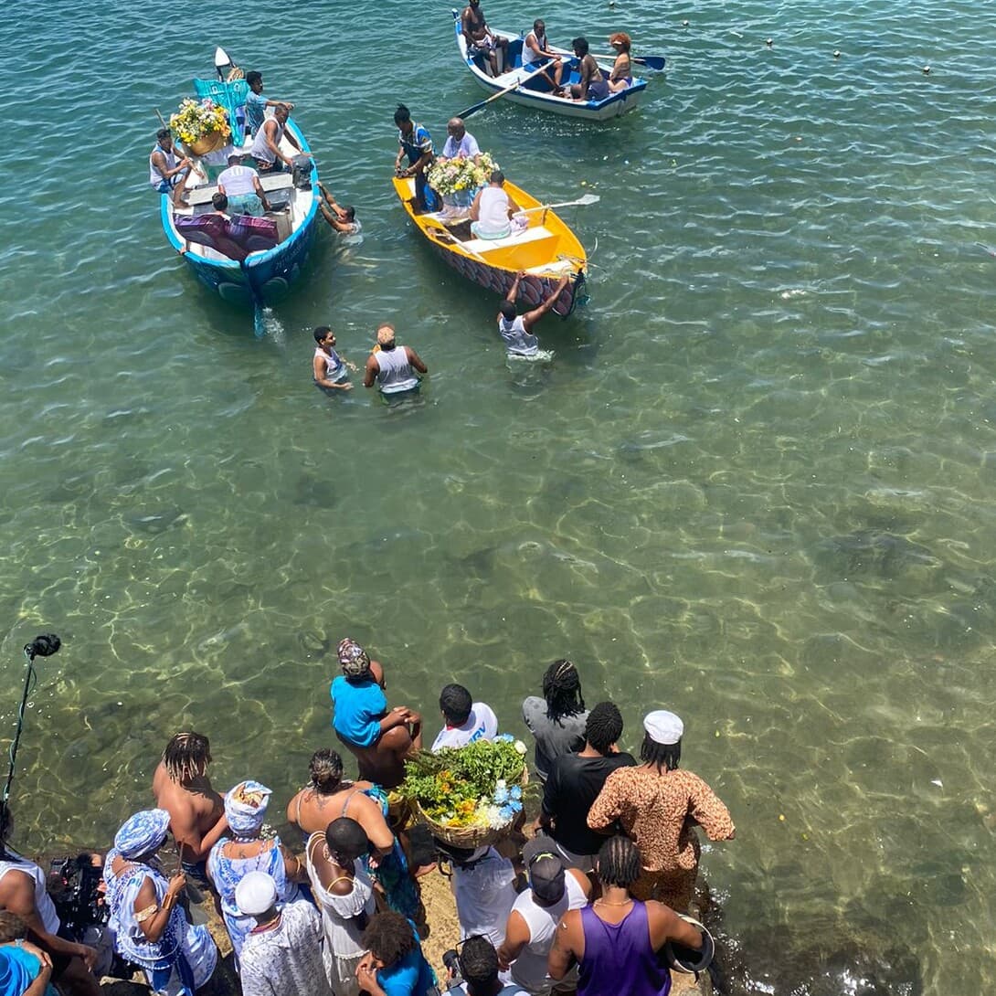 Fé E Respeito À Natureza Marcam 13ª Edição Do Presente Ecológico de Iemanjá Em Salvador