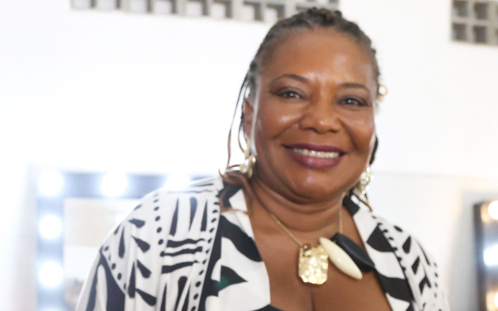 Margareth Menezes retorna ao Bloco Os Mascarados em 2026