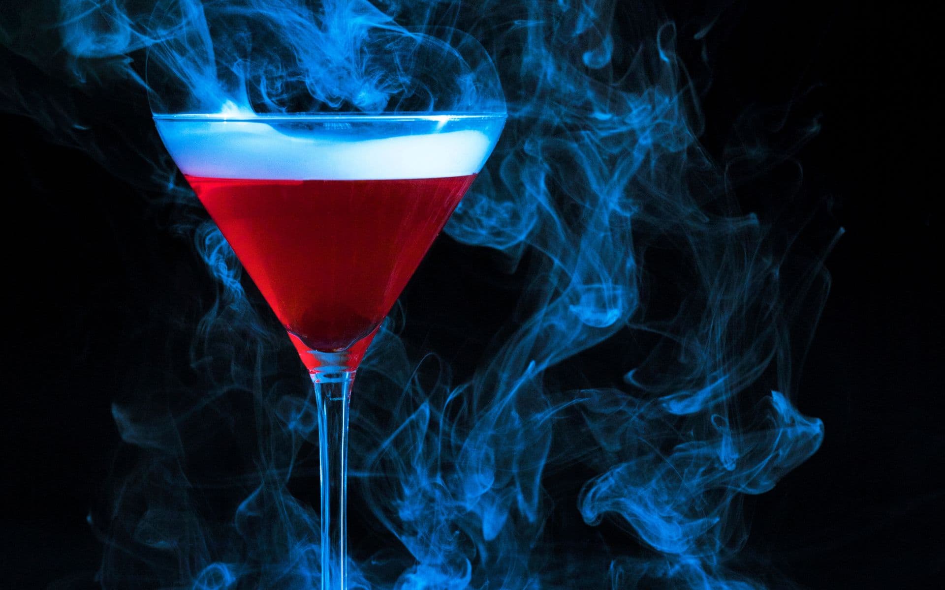 Homem tem estômago perfurado por ‘drink da moda’ no México