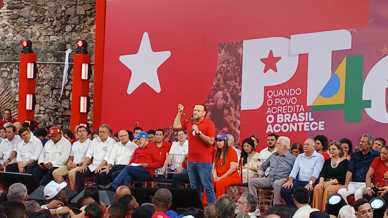Presidente do PT exalta trabalho de Jerônimo na Bahia e alerta sobre autoritarismo