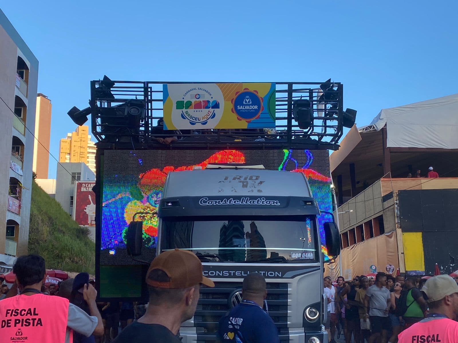 Trio do Pagod’art inclina e interrompe Furdunço em Salvador