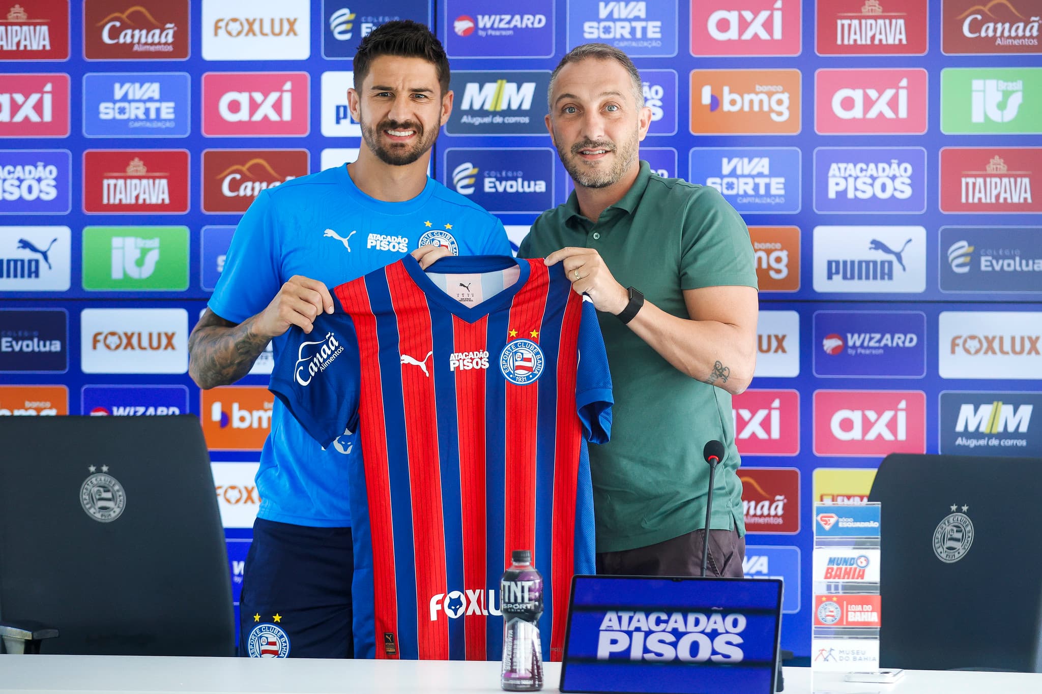 Everaldo retorna ao Bahia em negociação relâmpago, diz Santoro