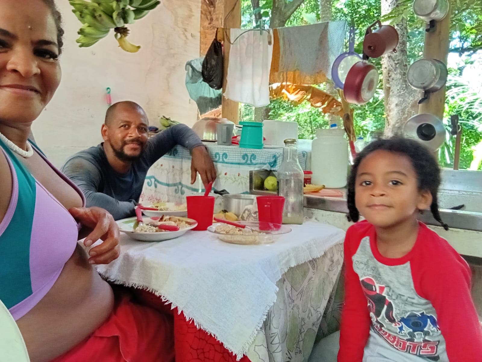 Família de Salvador Denuncia Demolição de Casa sem Aviso Prévio