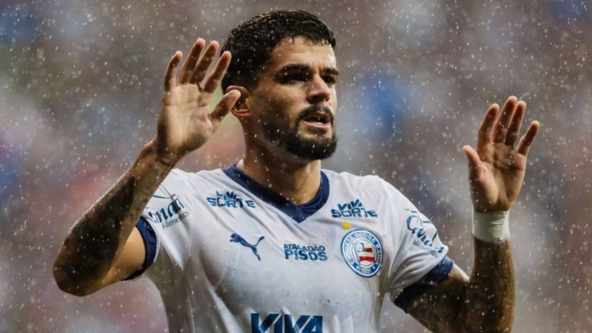 Vaias da torcida do Bahia pesam na saída de Cauly para o São Paulo