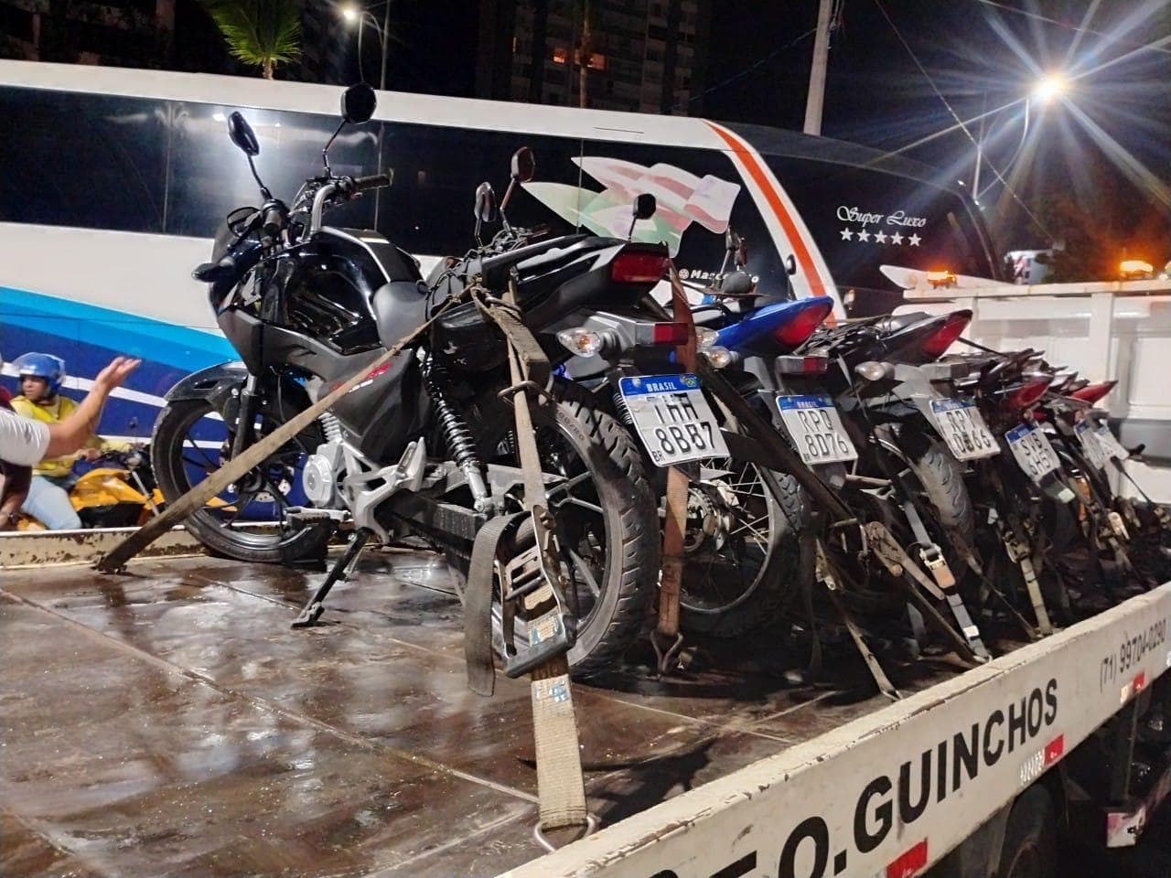 Semob remove recorde de 59 veículos em dois dias de Carnaval em Salvador