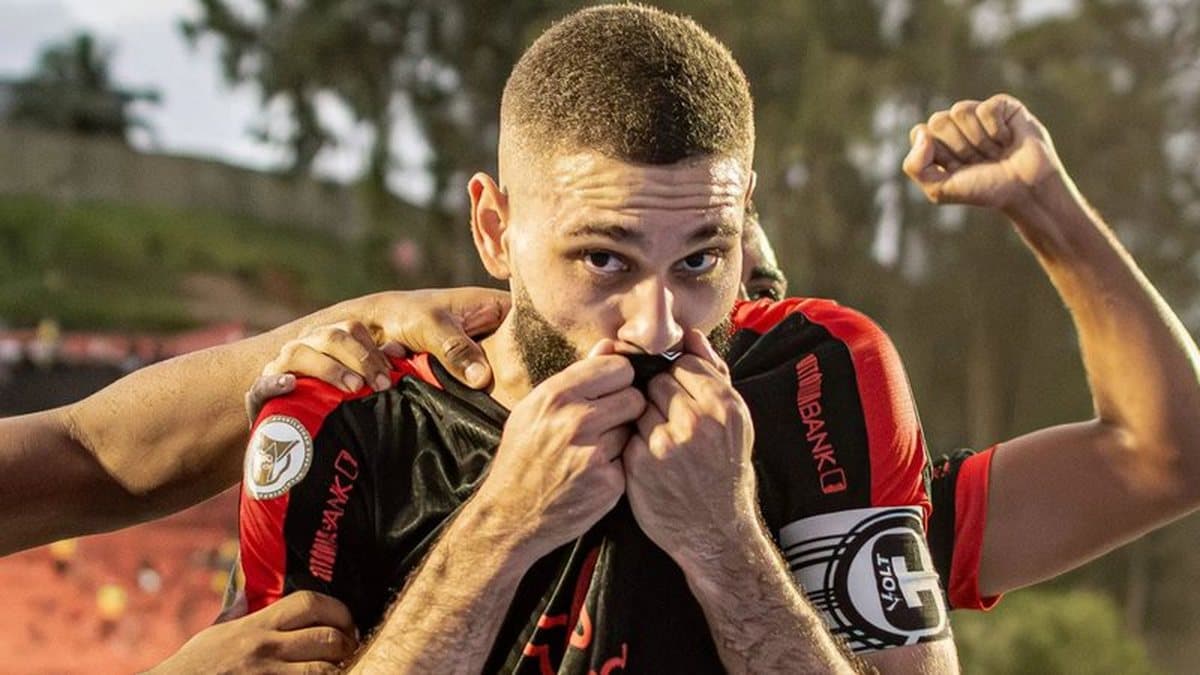 Wagner Leonardo é barrado no Grêmio e negocia ida para o CSKA Moscou