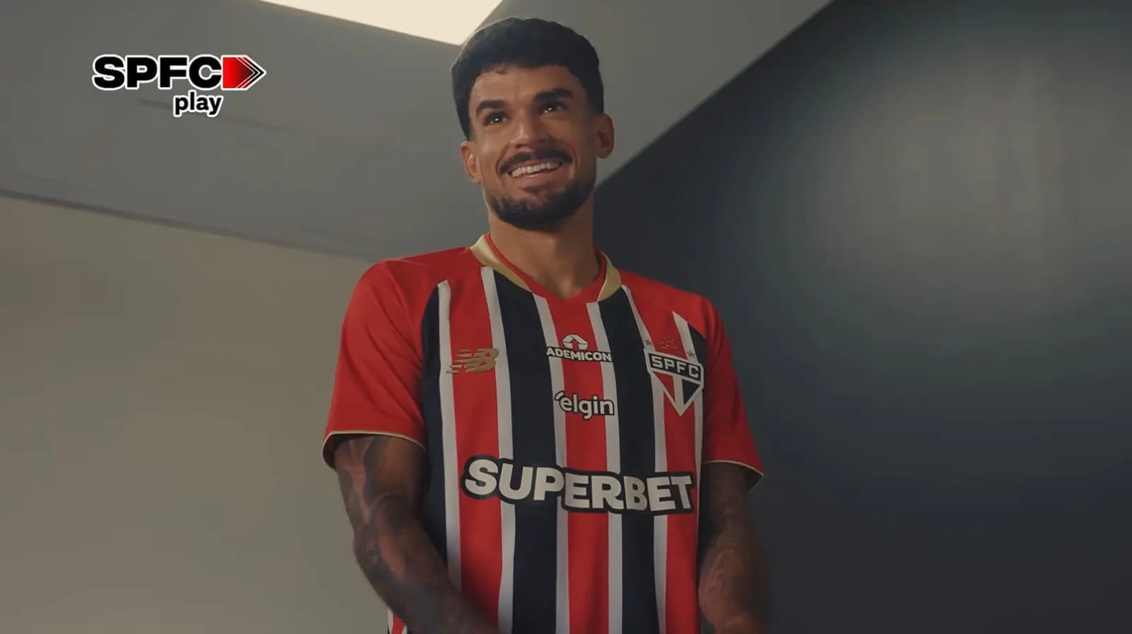 Cauly será apresentado como novo reforço do São Paulo nesta quarta