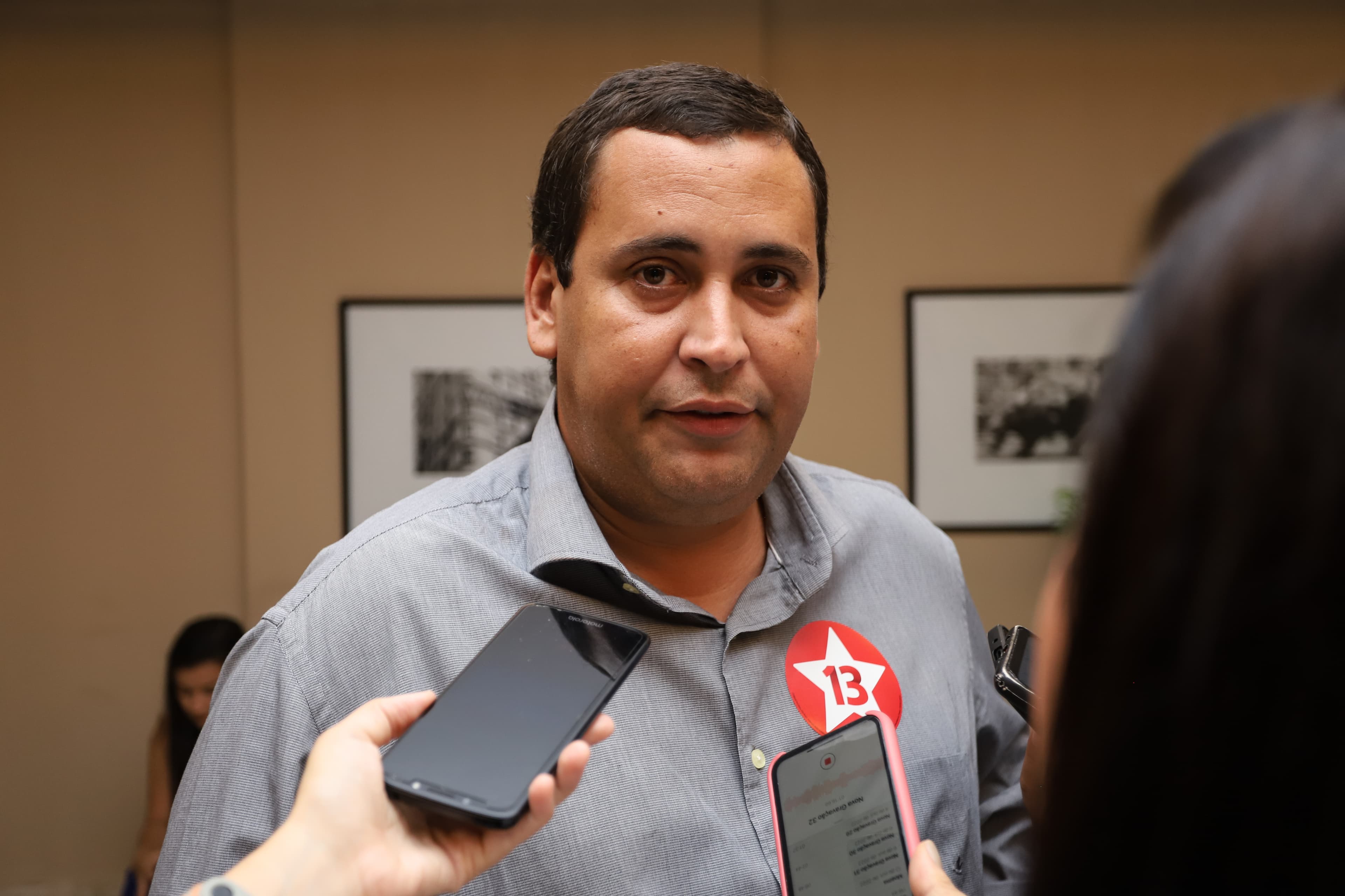 Lula veta supersalários, e PT vê choque de projetos políticos