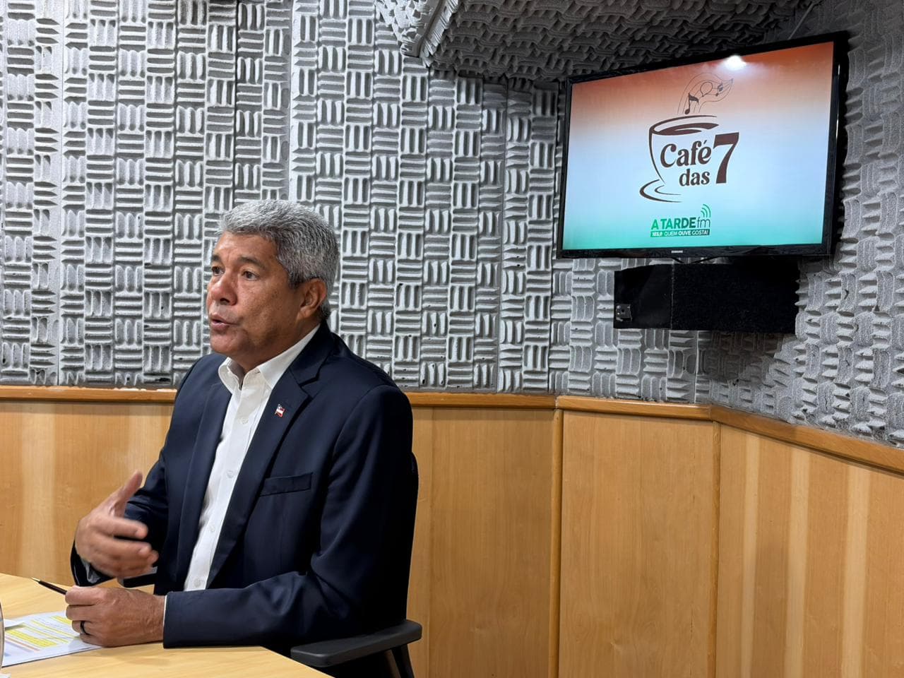 Jerônimo anuncia produção de remédios na Bahia após agenda com Lula na Ásia