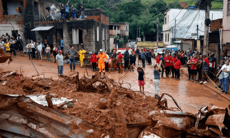 Lula Visita Juiz de Fora; Governo Libera Auxílio de R$ 800 para Vítimas