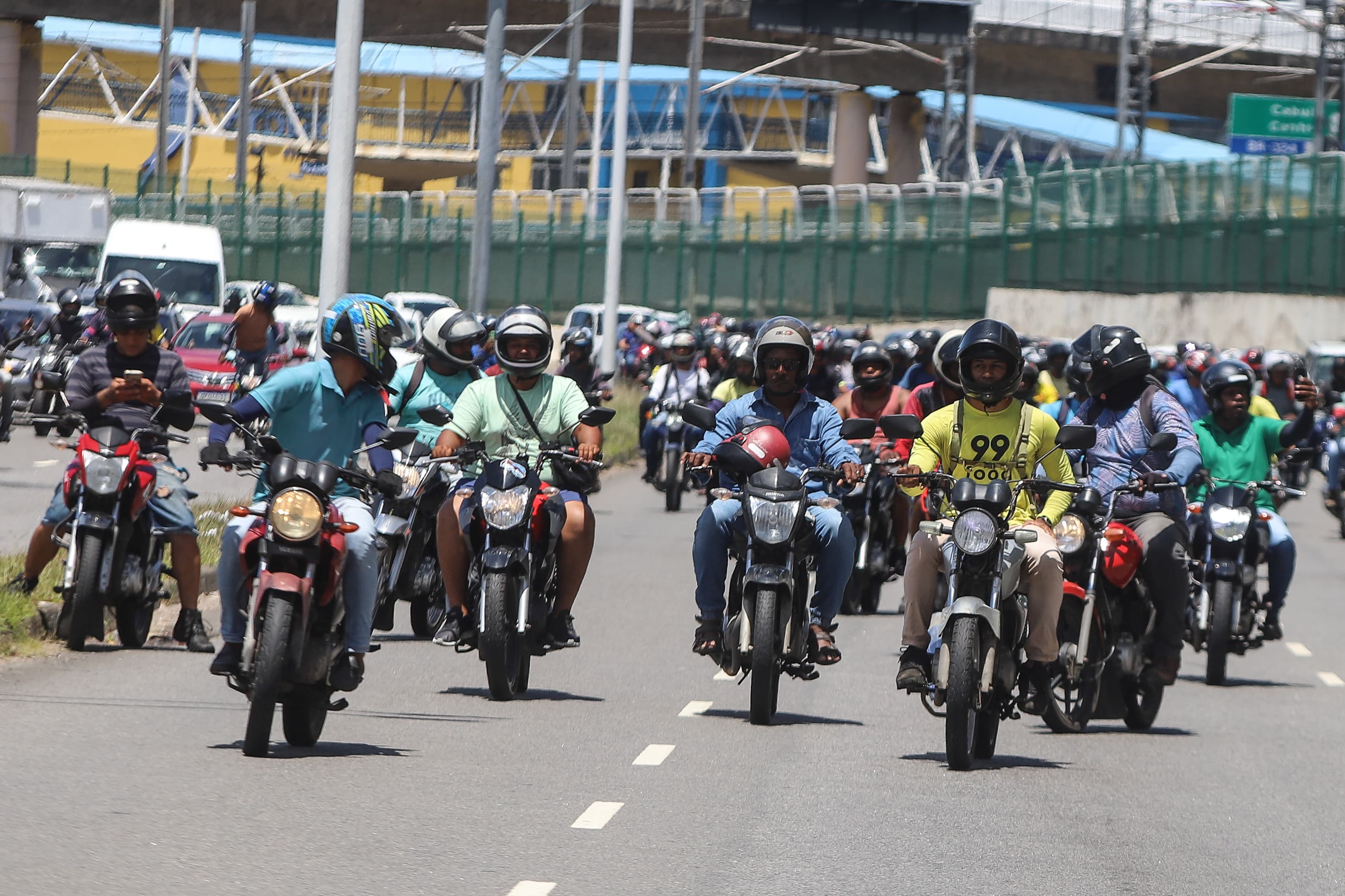 Motoboys Ganham Adicional de Periculosidade; Preço do Delivery Pode Subir?