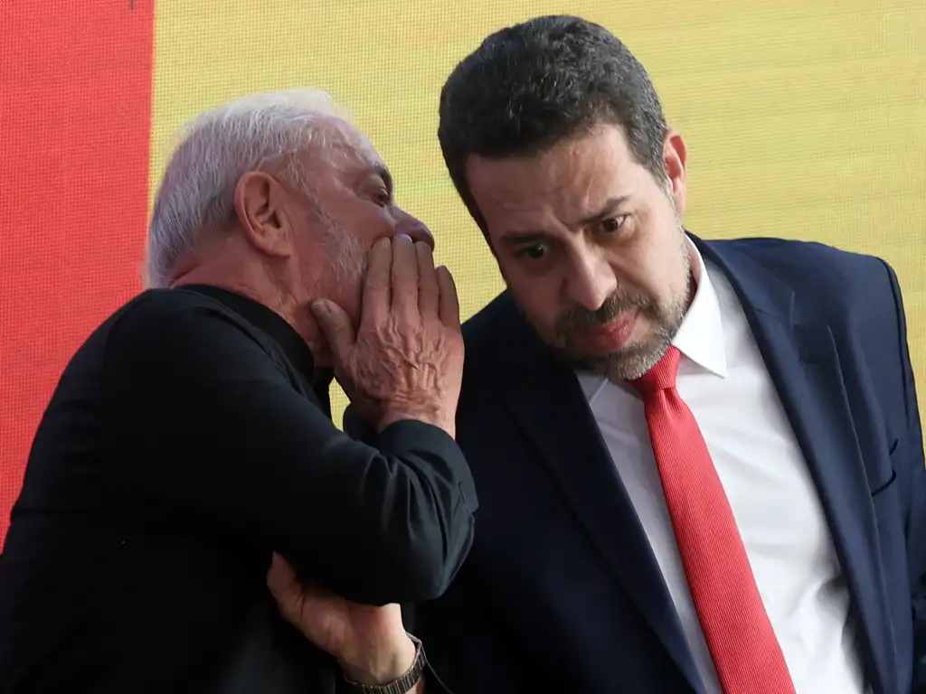 Psol rejeita federação com PT, mas mantém apoio a Lula