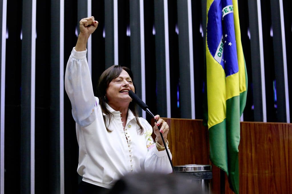 Bahia em Alerta: Urgência na Defesa dos Direitos da Mulher