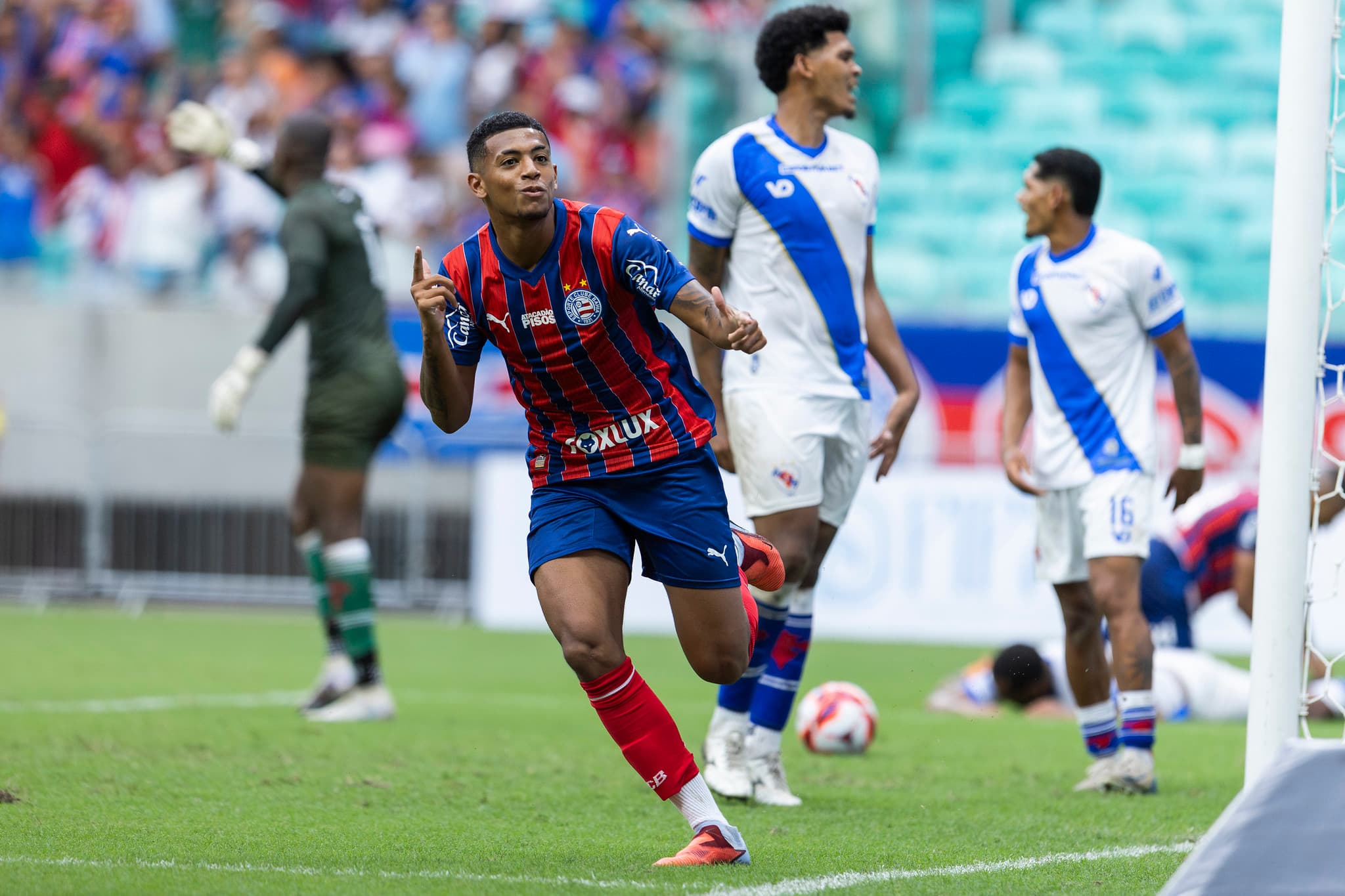 Bahia Seleção Sub-17: Joias Tricolores Brilham em Convocação para Sul-Americano