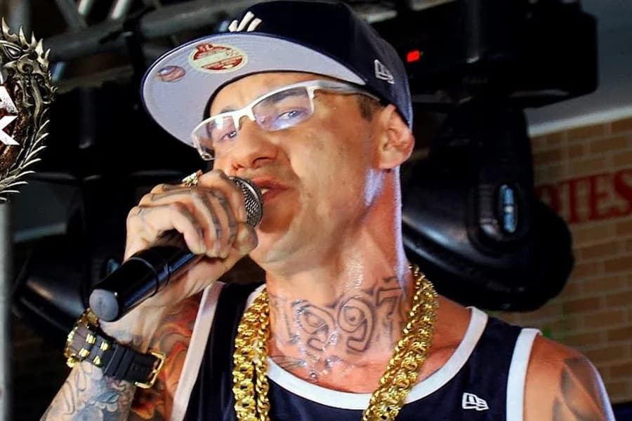 MC Danilo Boladão morre aos 47 anos em São Paulo