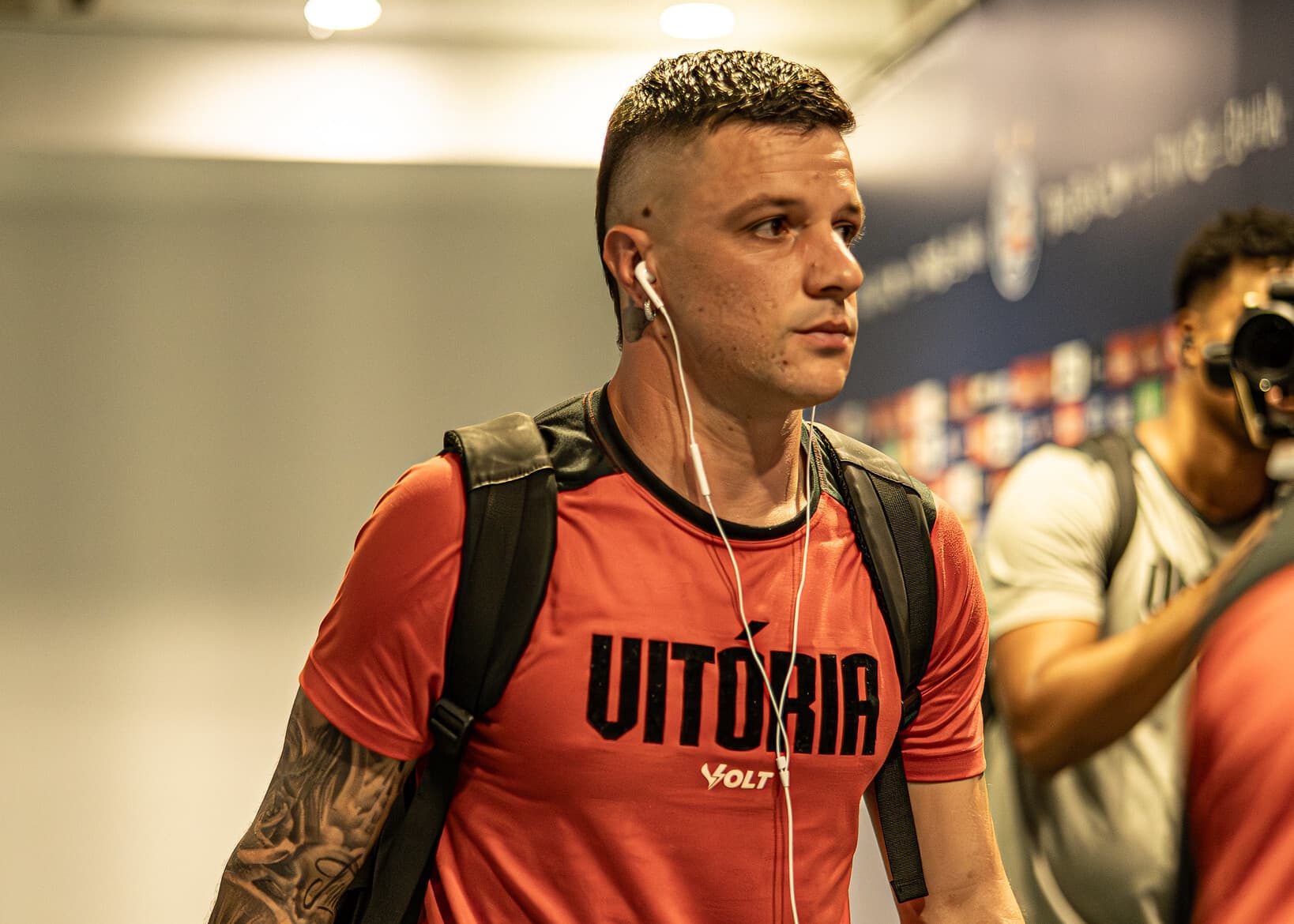 Vitória relaciona 23 jogadores para BaVi do Brasileirão na Fonte Nova