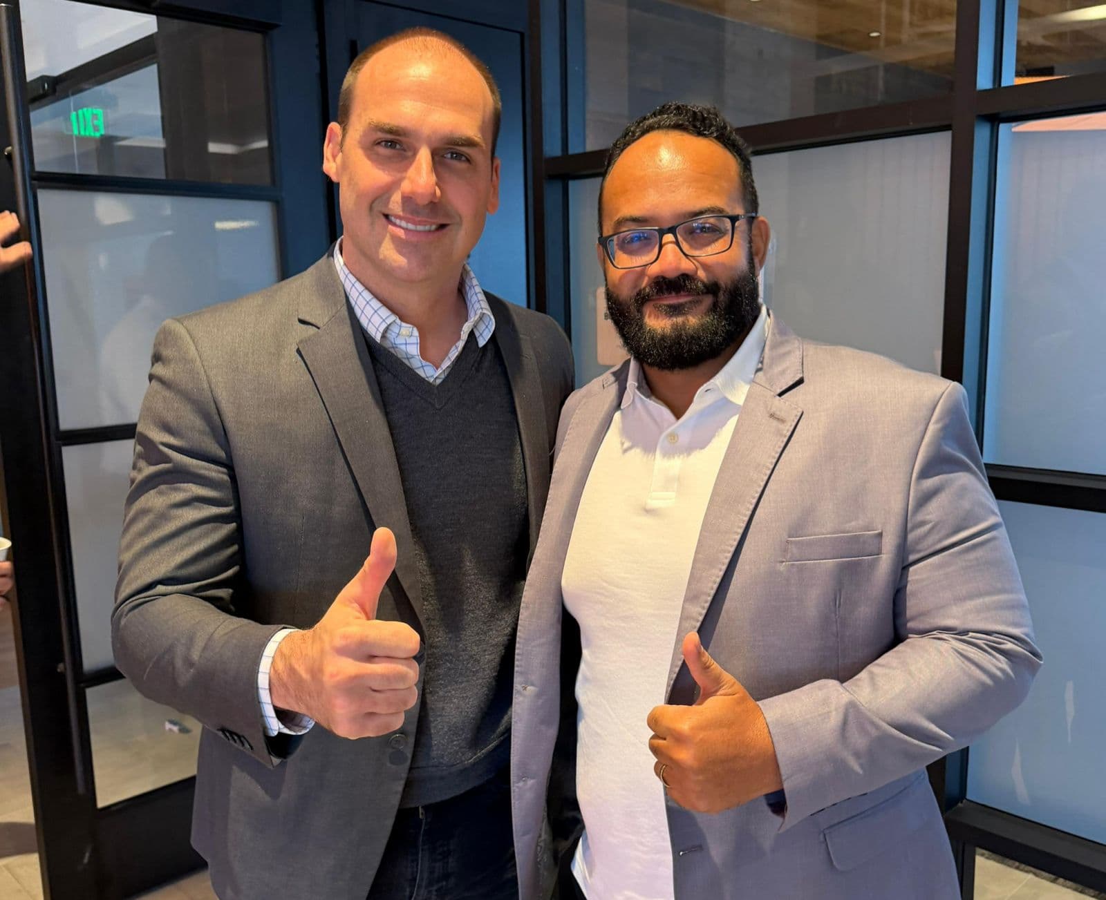 Leandro de Jesus recebe apoio de Eduardo Bolsonaro para Câmara dos Deputados