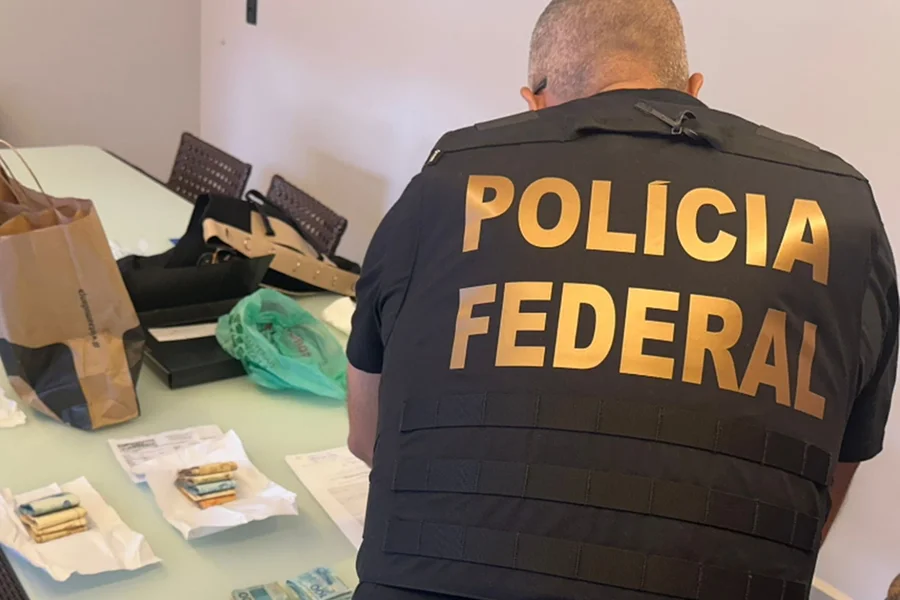 Ex-gerente de banco é investigado por desviar R$ 1,3 milhão de clientes em Feira de Santana