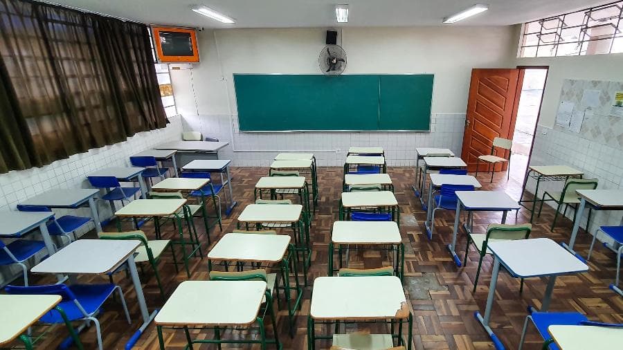 Professora é condenada por injúria racial contra aluno em São Paulo