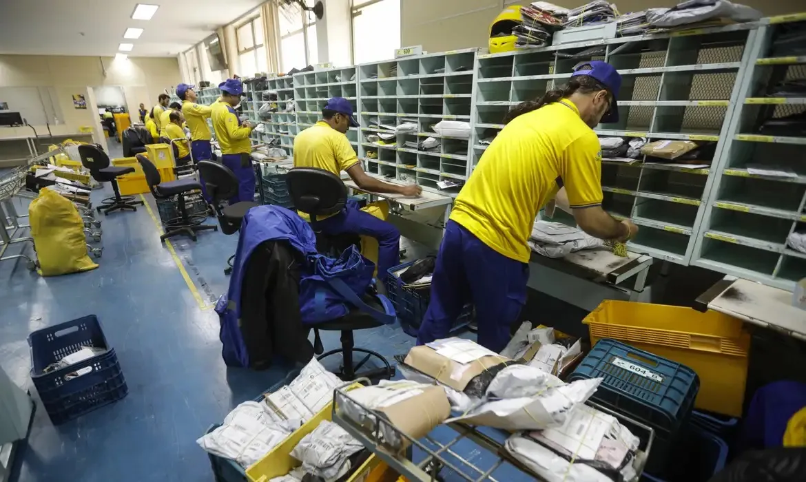 Correios abrem 548 vagas para jovem aprendiz em todo o Brasil