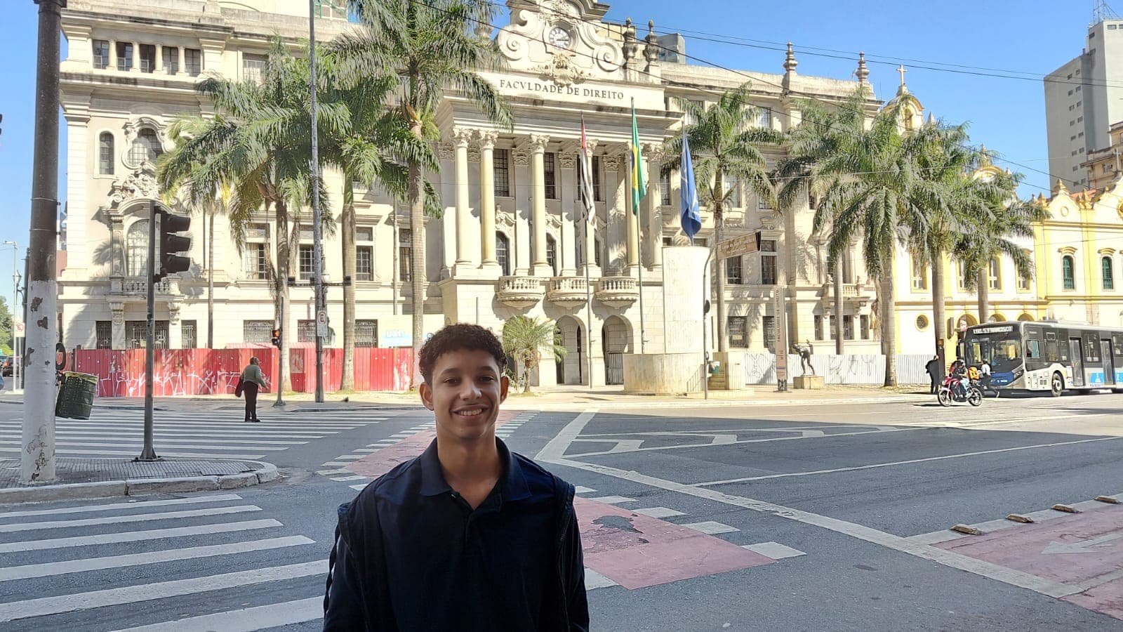 Baiano de Nova Ibiá supera desafios e cursa Direito na USP