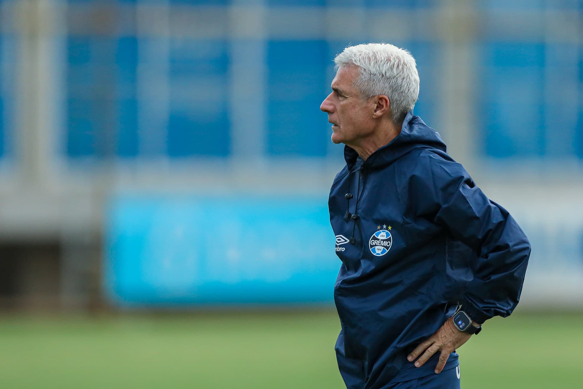 Grêmio critica calendário da CBF antes de jogo contra o Vitória