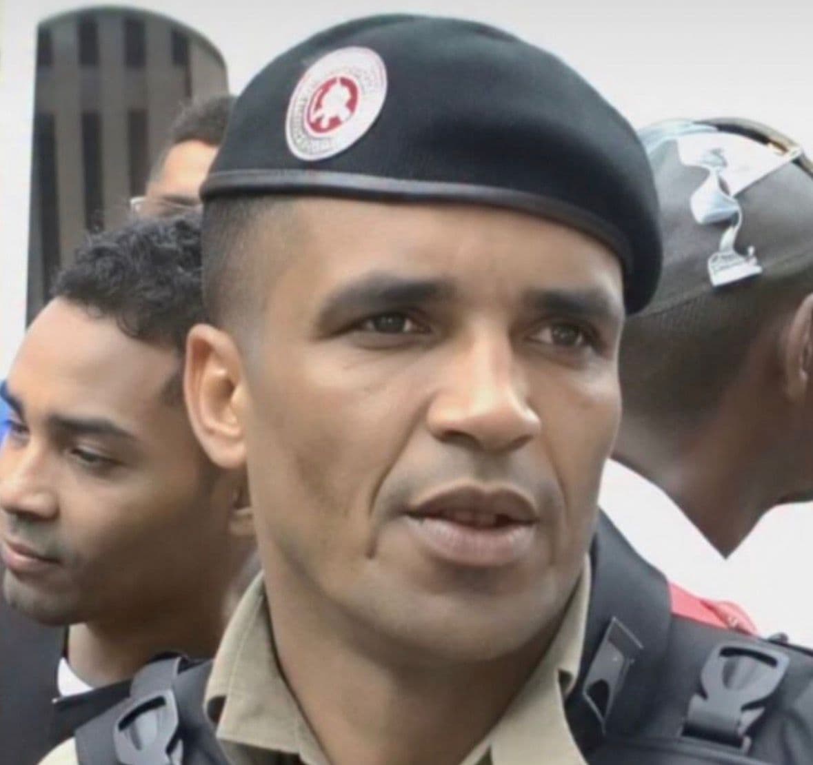 Sargento da PM é morto a tiros em tentativa de assalto em Candeias