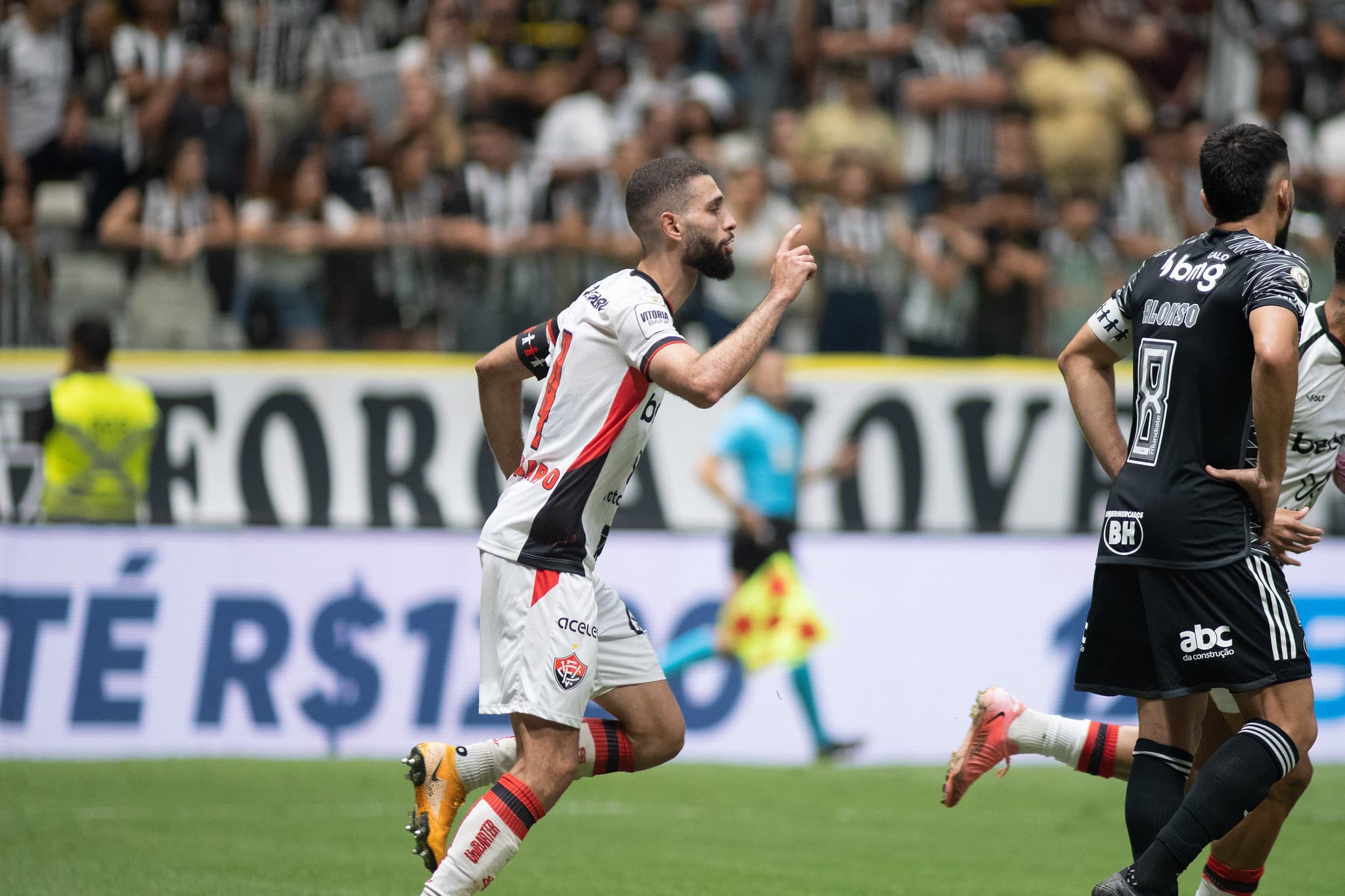 Grêmio barra retorno de Wagner Leonardo ao Vitória, diz apuração