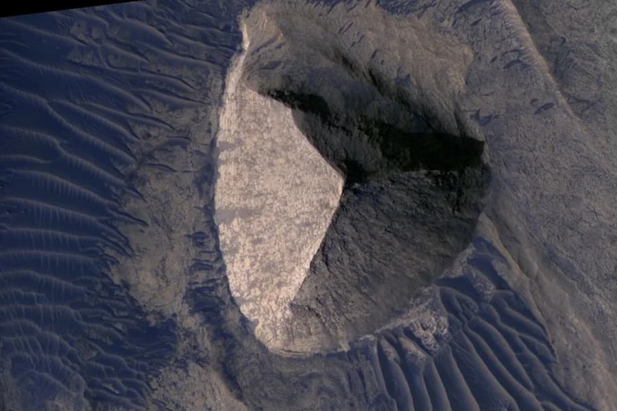 Pirâmide em Marte: formação rochosa intriga e gera debate na internet