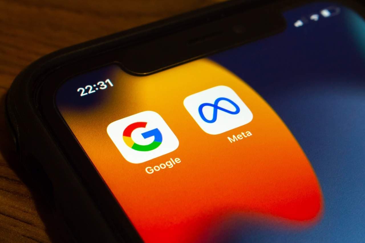 Google e Meta são condenados a pagar R$ 30 milhões por danos à saúde mental