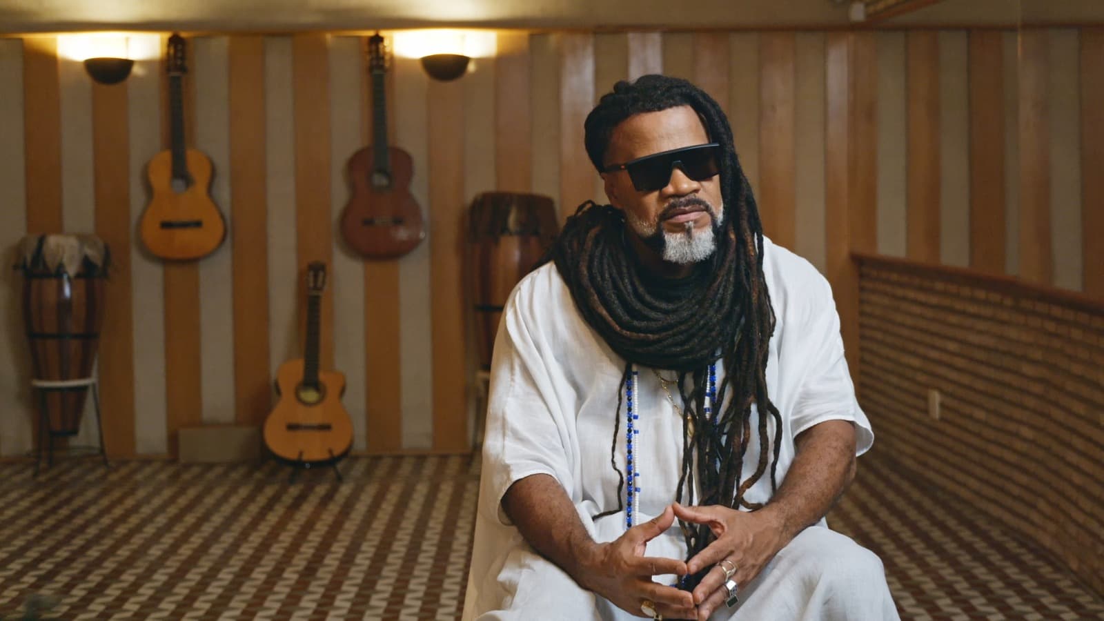 Série sobre Carlinhos Brown estreia na HBO e HBO Max em abril