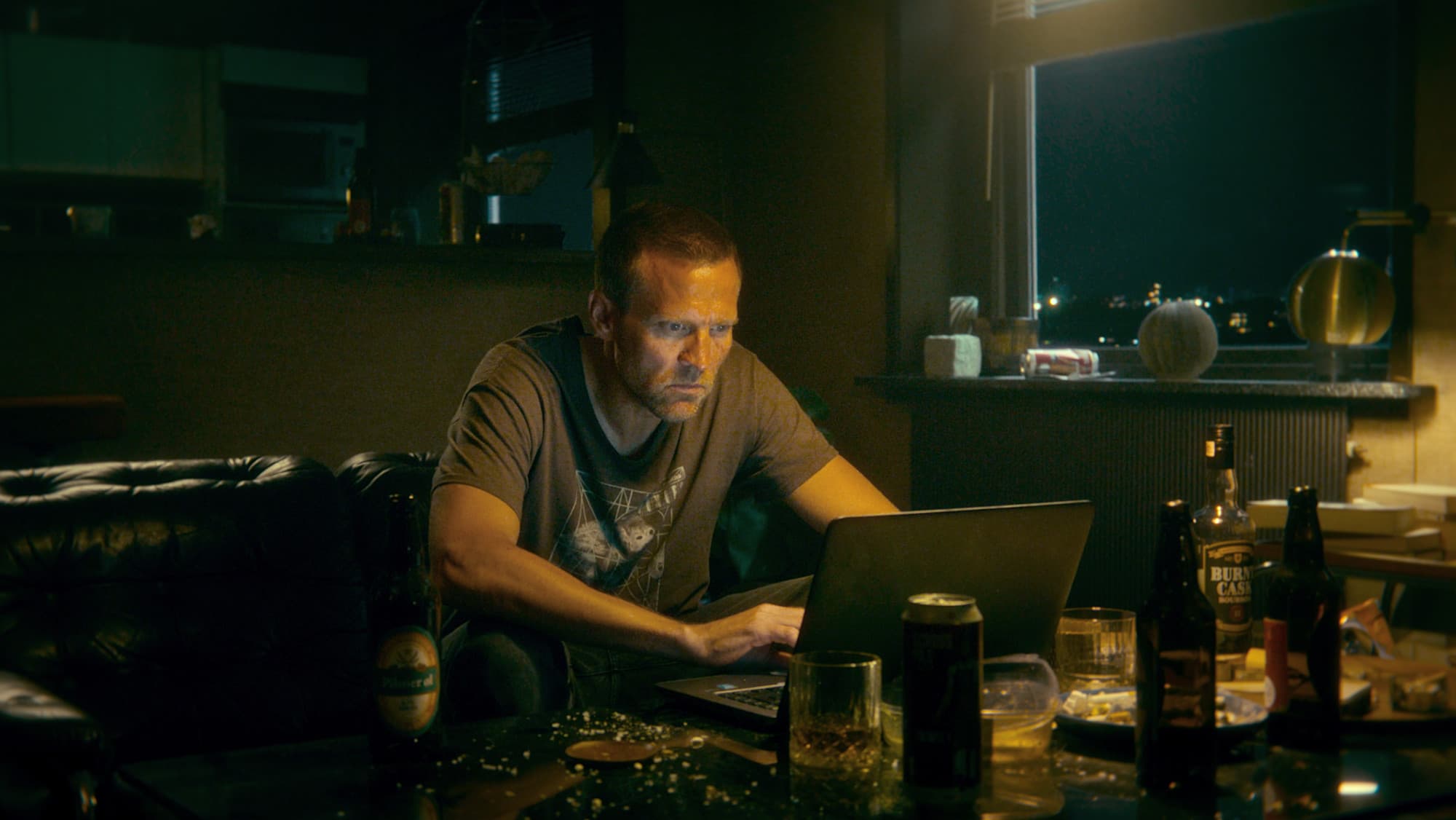 Netflix lança 'Os Casos de Harry Hole', nova série de mistério baseada em best-seller
