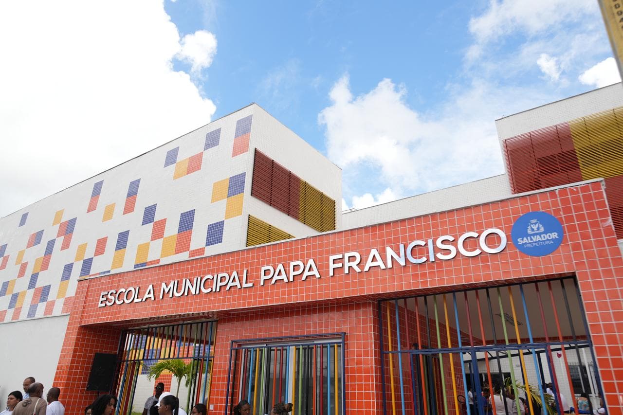 Salvador inaugura escola municipal de R$ 25,6 milhões em Nova Esperança
