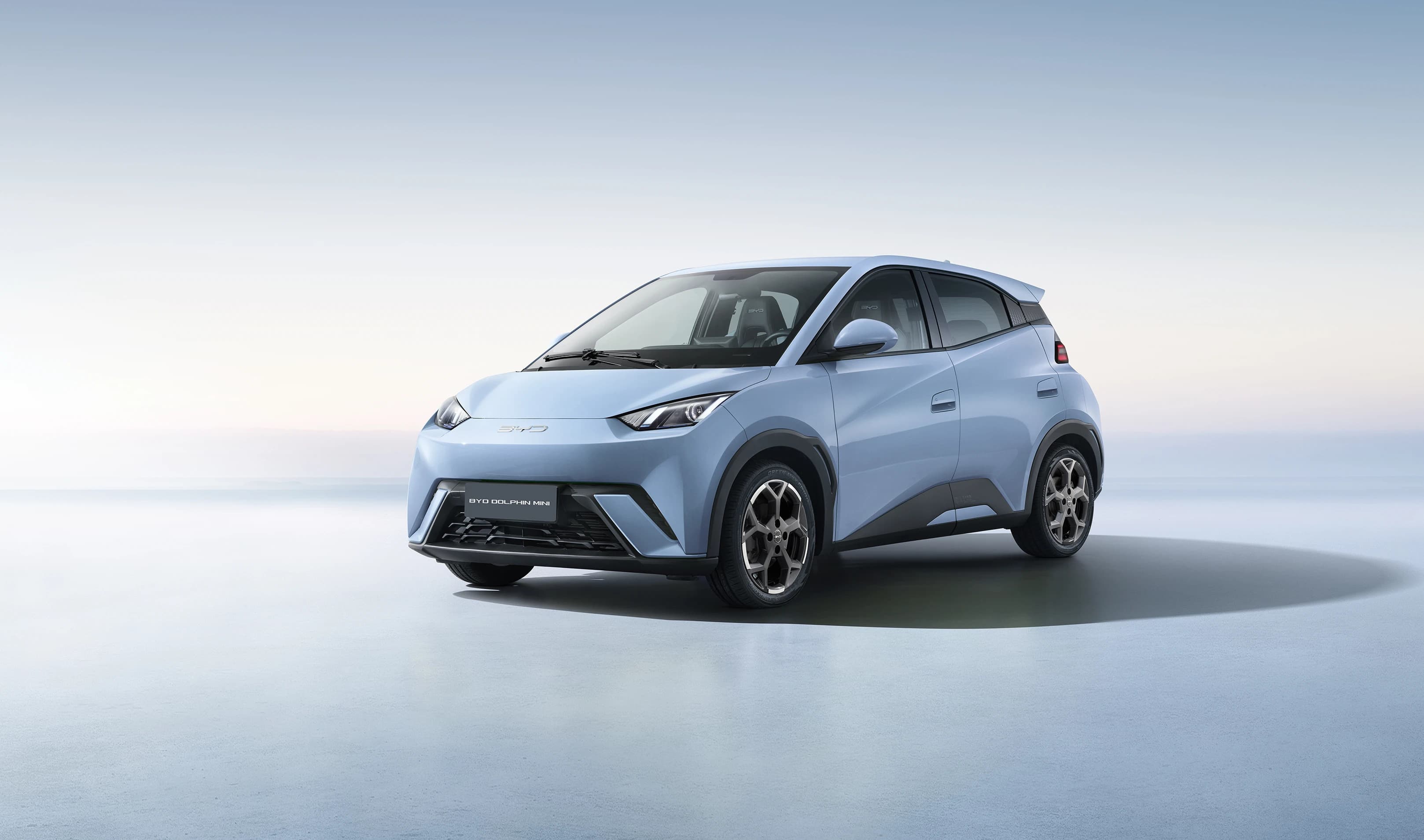 BYD Dolphin Mini 2026 chega ao Brasil com preço abaixo de R$ 100 mil