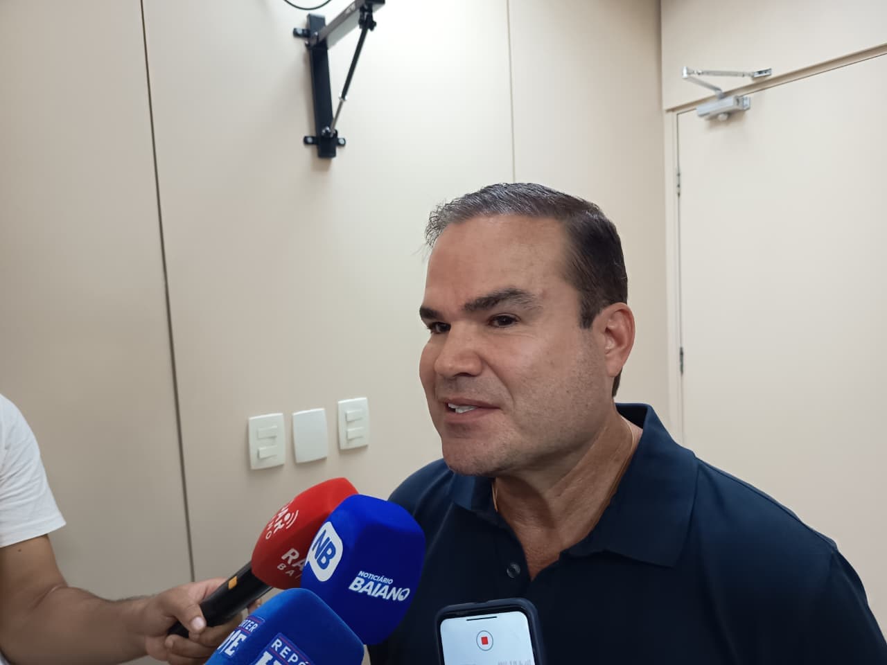 Cacá Leão PP: pré-candidato define metas para bancadas na Alba e Câmara