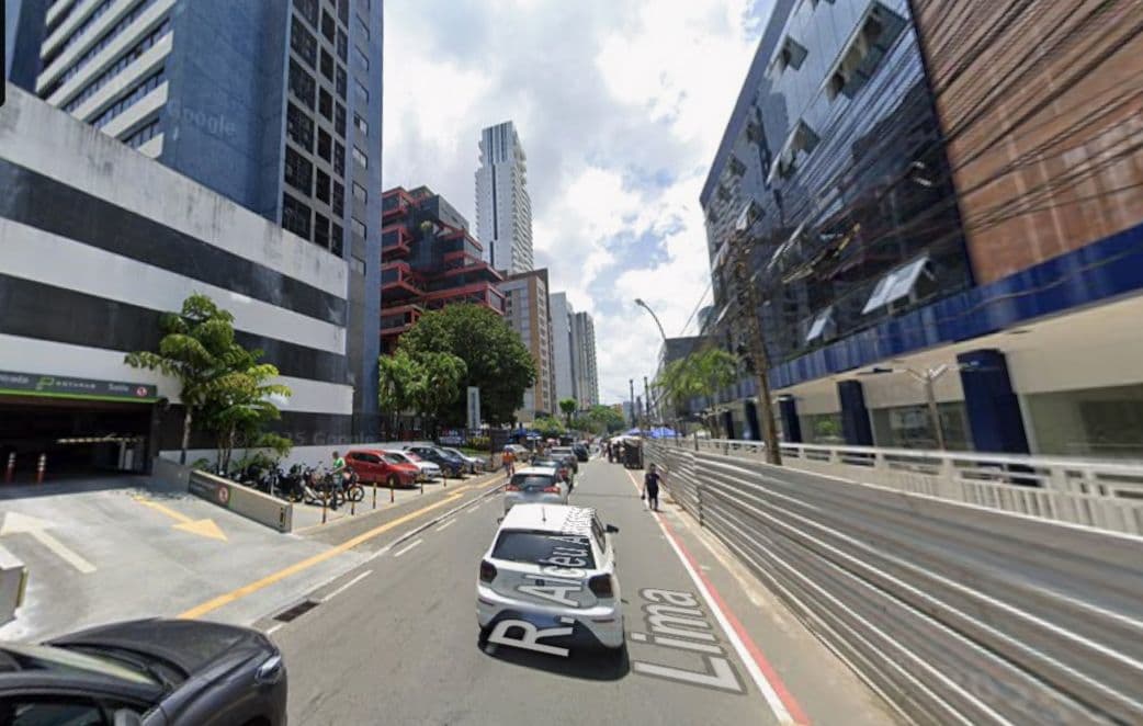Corpo com marcas de tiros é encontrado perto do Salvador Shopping