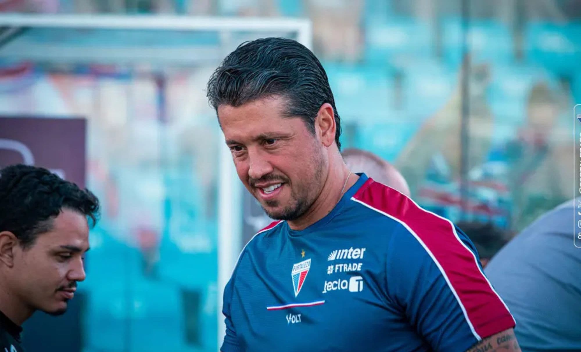 Técnicos de Fortaleza e Cuiabá são expulsos após briga em campo