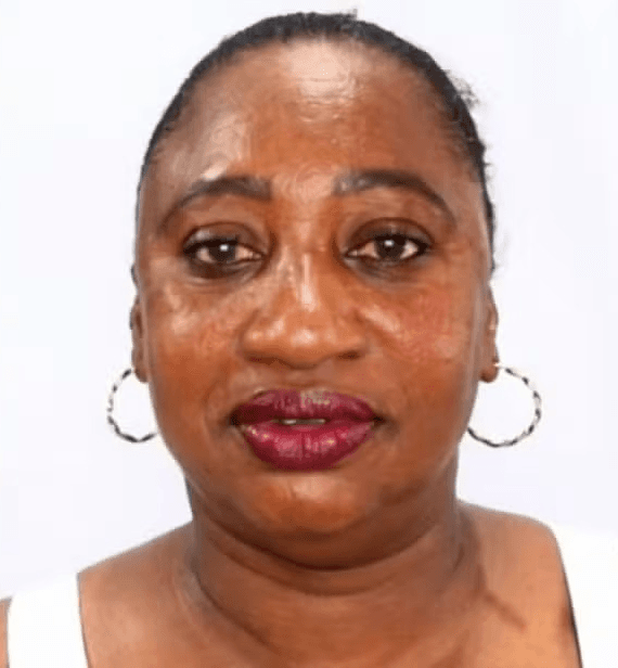 Mulher é presa por coagir turistas com rezas no Pelourinho, em Salvador