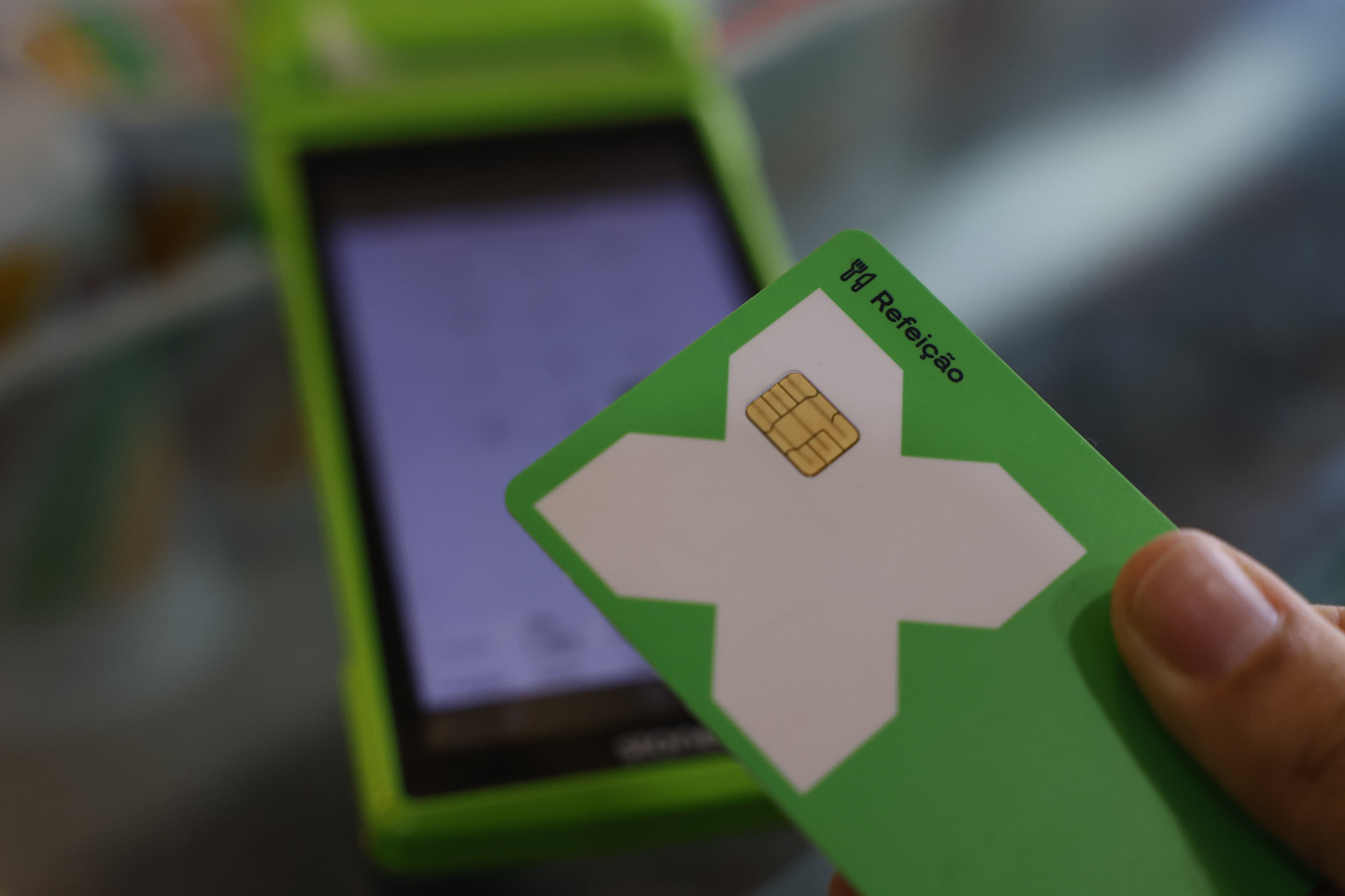 Governo Federal reajusta vale-alimentação para R$ 1.192 a partir de 2026