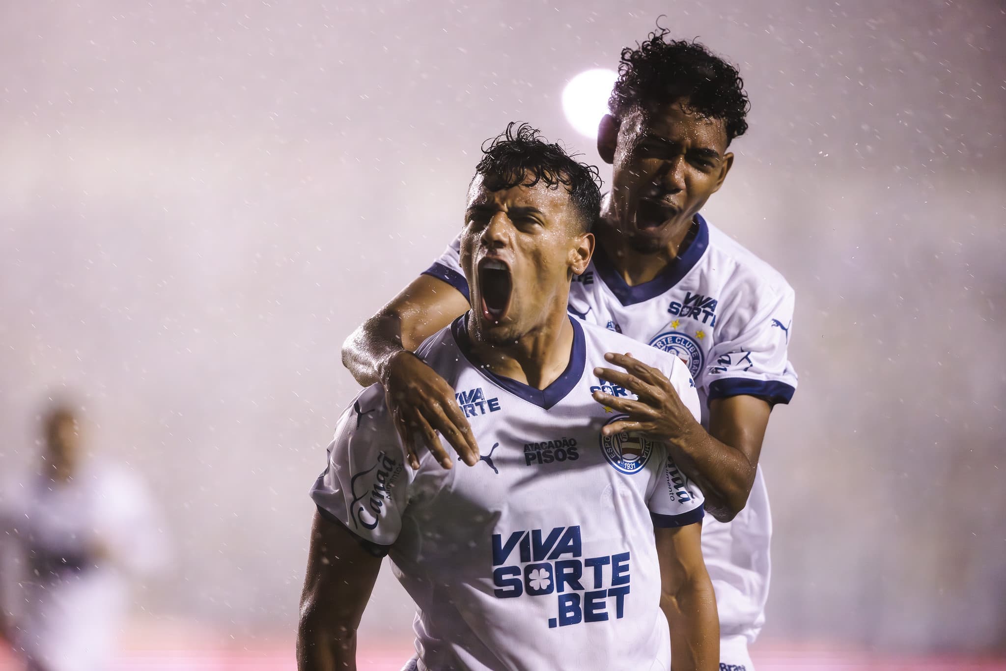 Ex-jogador mais caro do Bahia, Lucho Rodríguez engata sequência de gols na Arábia Saudita