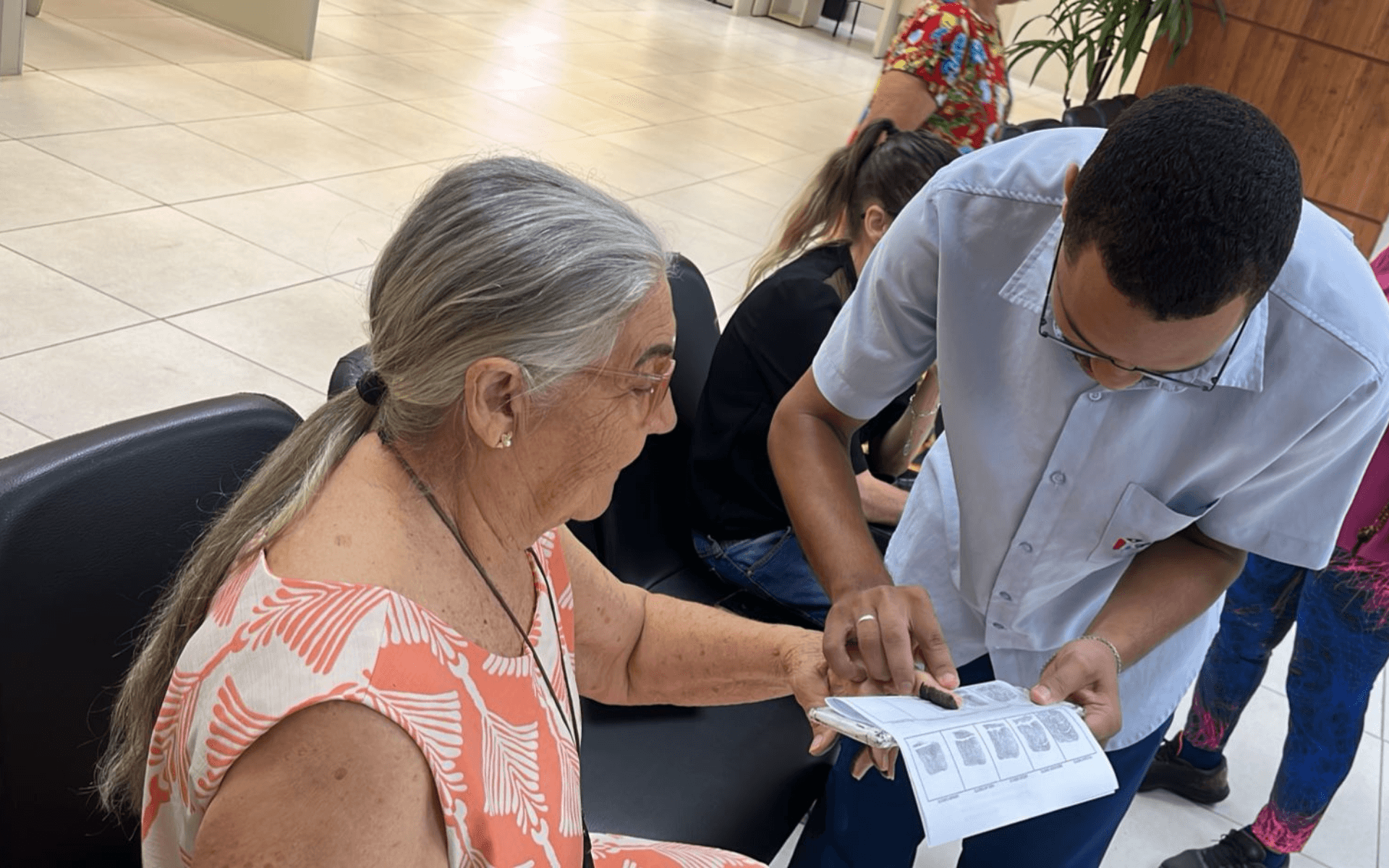 Idosos na Bahia: SAC oferece emissão gratuita da nova CIN em 63 cidades