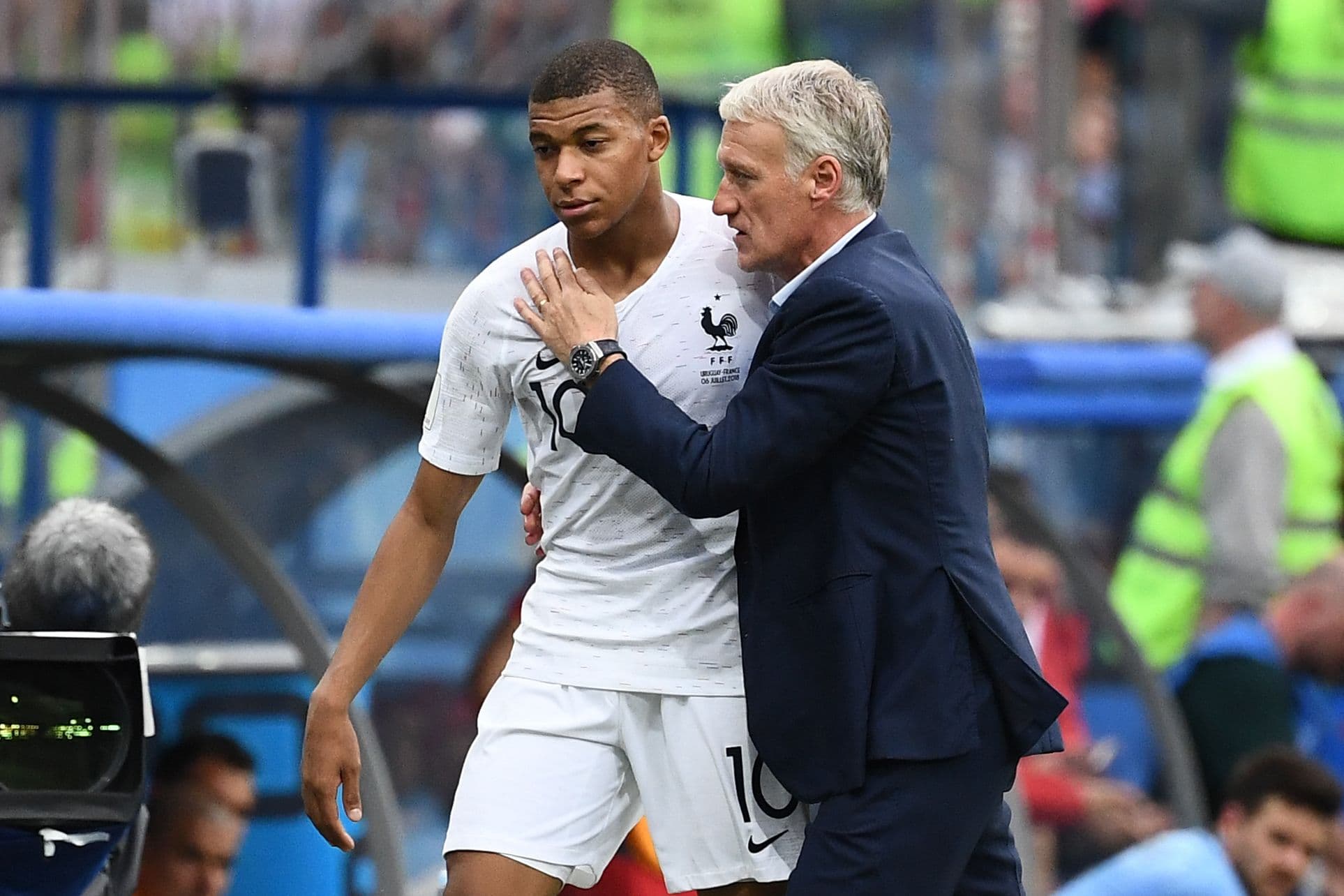 Deschamps, técnico da França, entra na mira do Real Madrid para próxima temporada