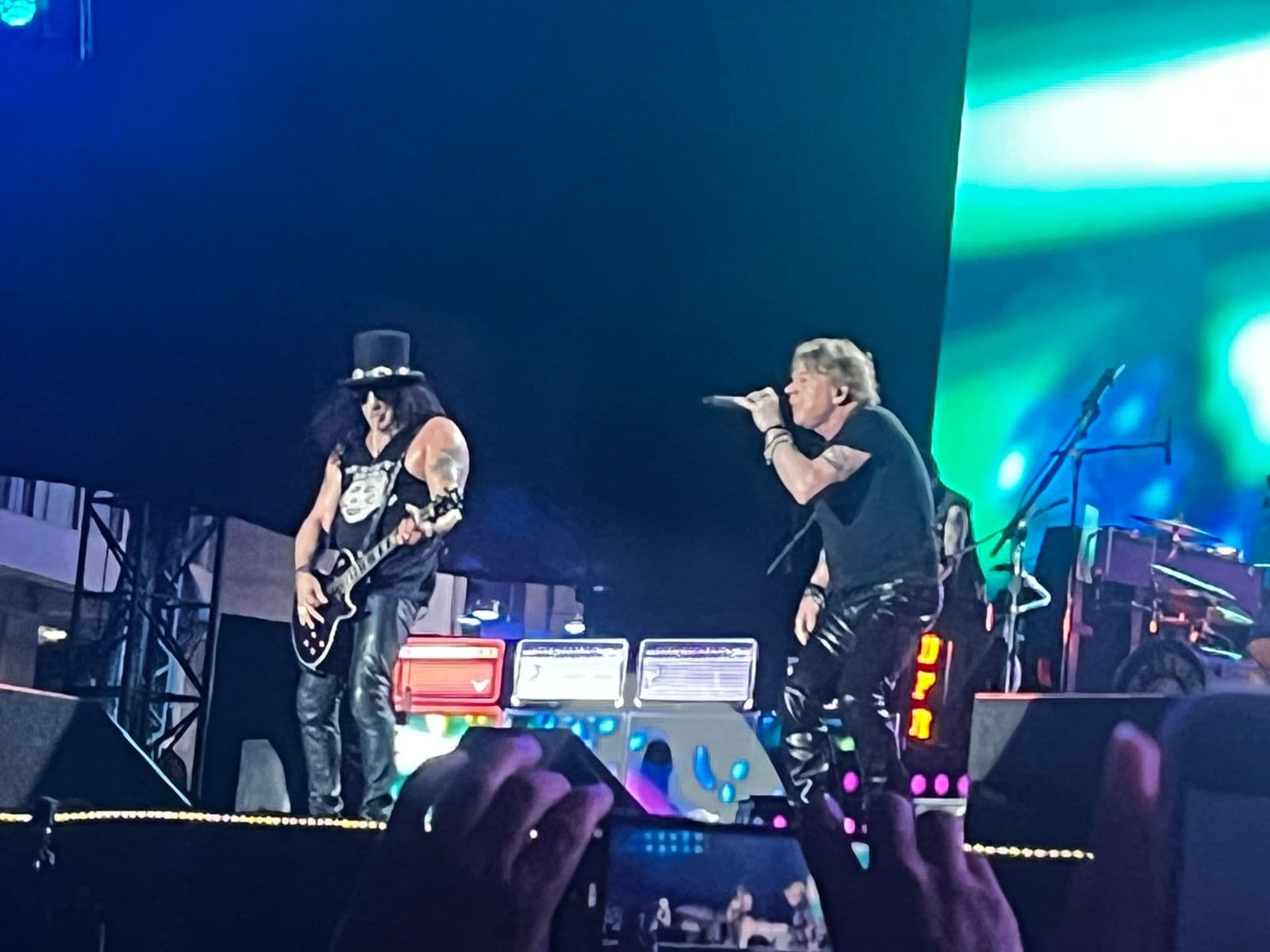 Guns N' Roses: Axl Rose elogia Salvador em show na Arena Fonte Nova