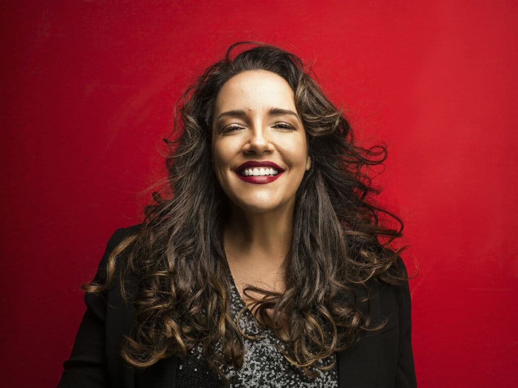 Ana Carolina celebra 25 anos de carreira com show na Concha Acústica de Salvador