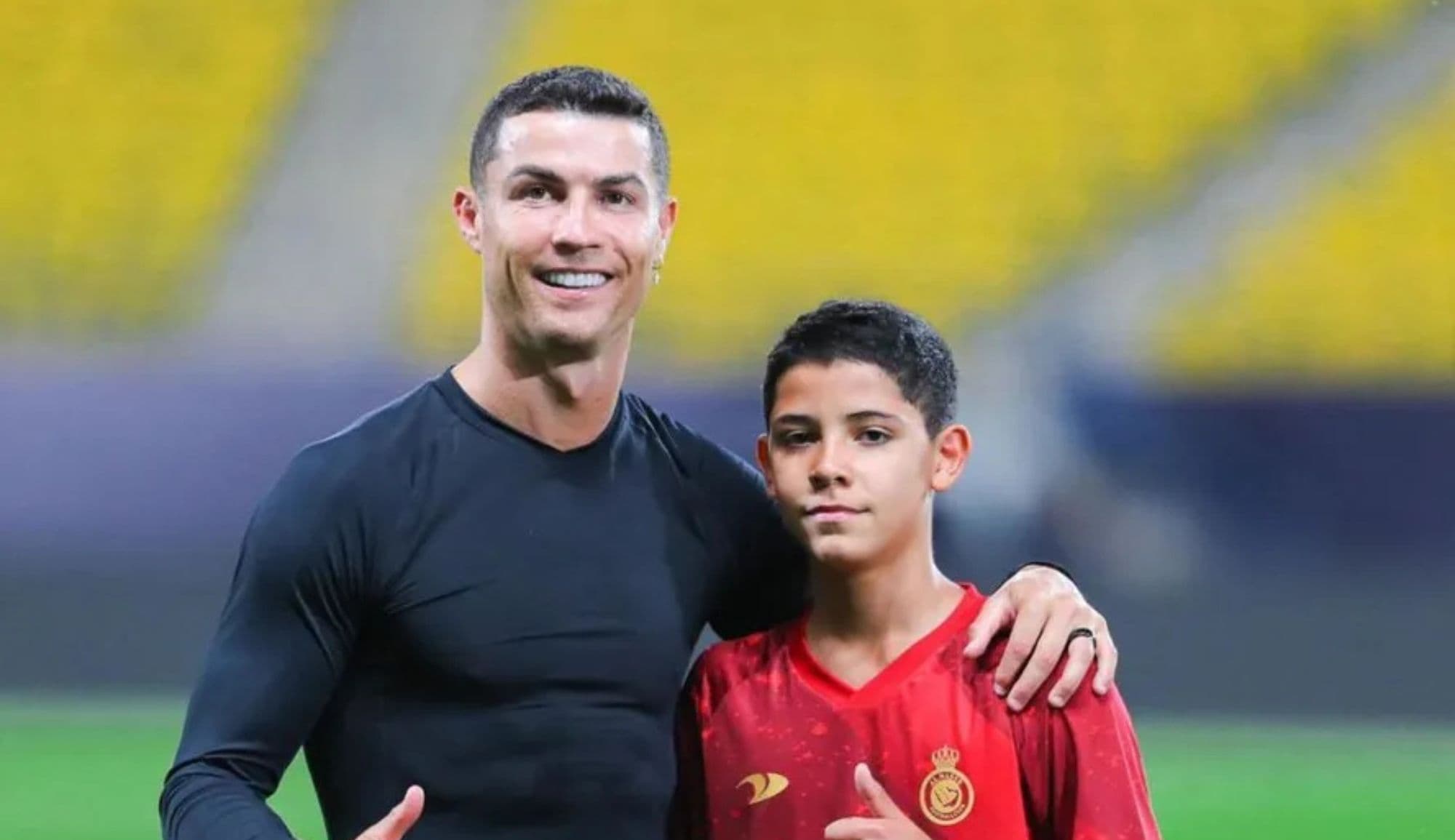 Al-Nassr avalia promoção de Cristiano Ronaldo filho ao elenco profissional