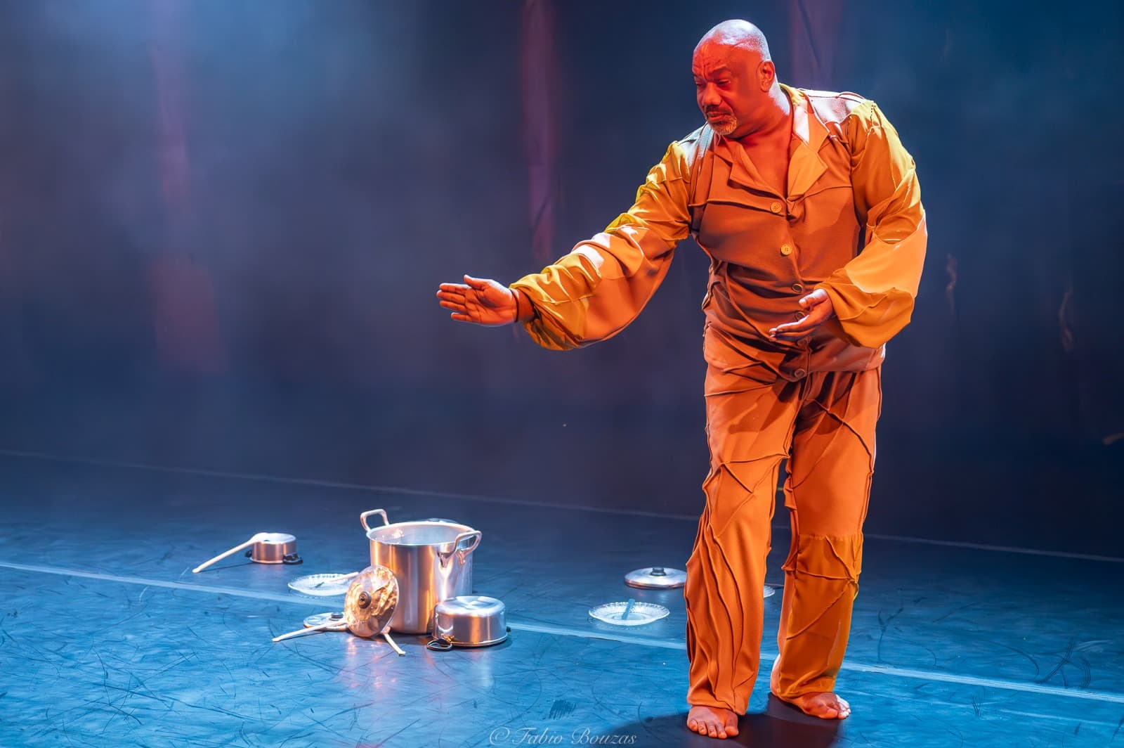 Bailarino Gilmar Sampaio, referência da dança baiana, morre em Salvador