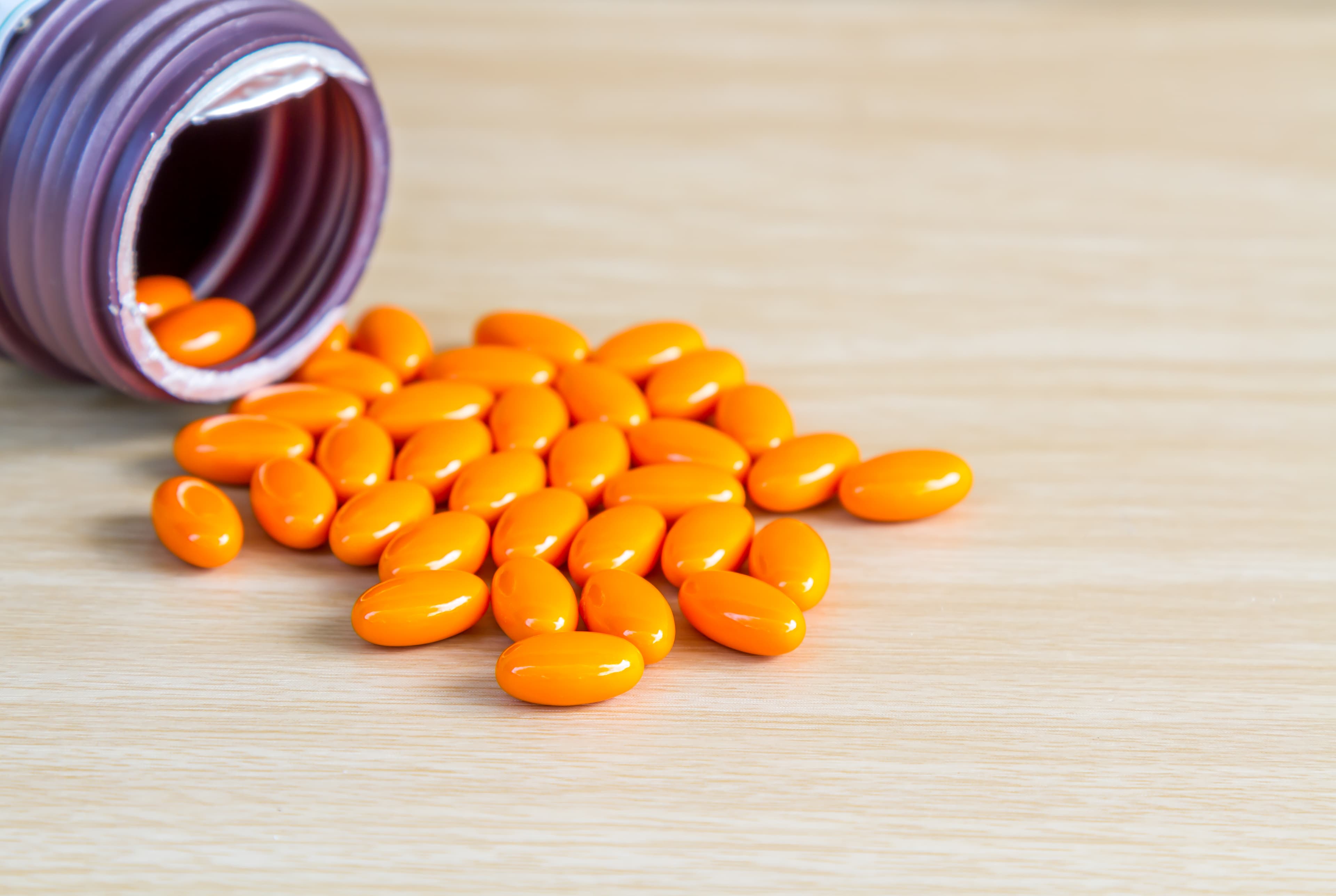 Anvisa define novas regras para suplementos de cúrcuma após risco ao fígado