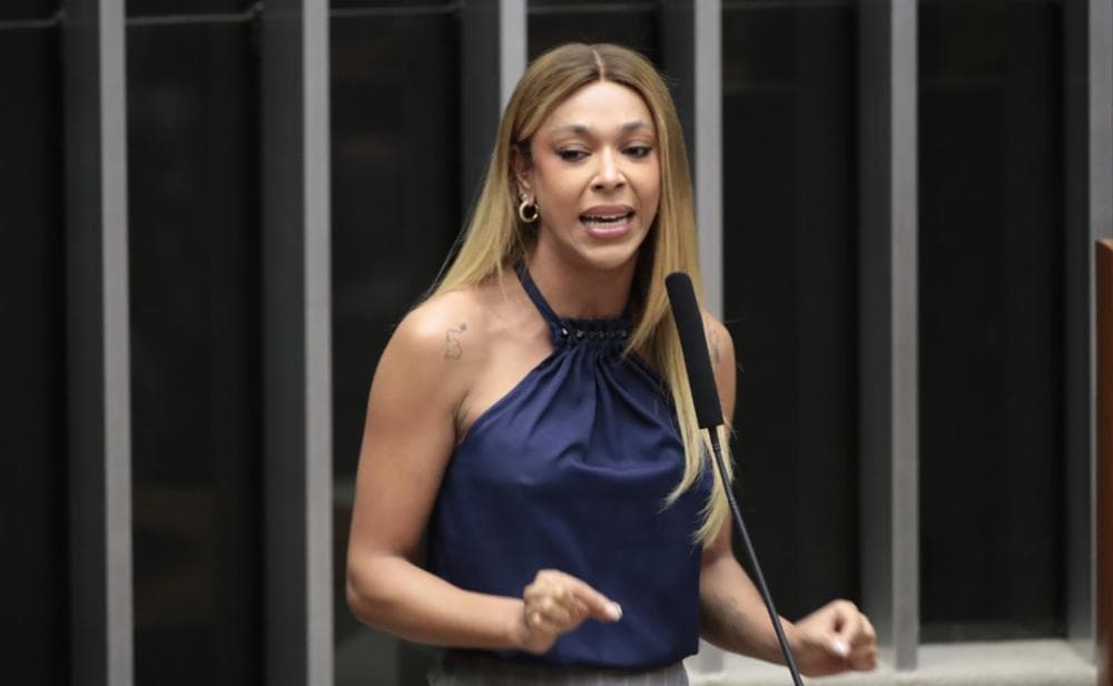 PEC 6x1 avança na Câmara e Erika Hilton prevê resistência da oposição